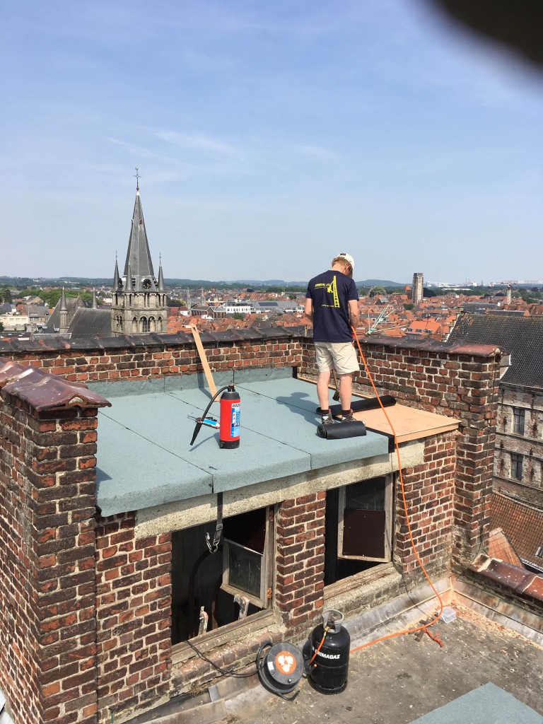 Haute école en hainaut Verrière 5jpg copie